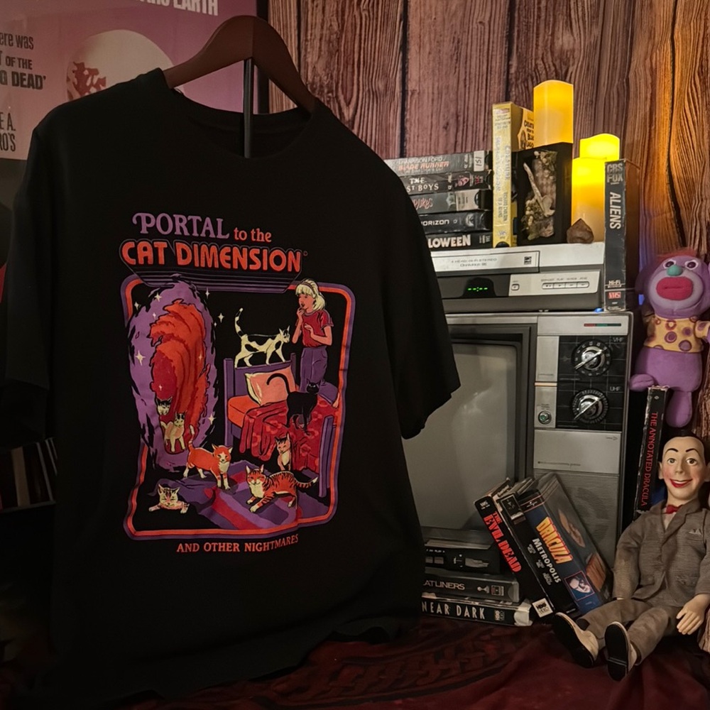 Steven Rhodes Portal To The Cat Dimension And Other Nightmares T-Shirt NWOT